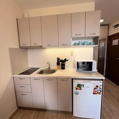 Апартамент Caskades Sp Apartments-ravda Равда